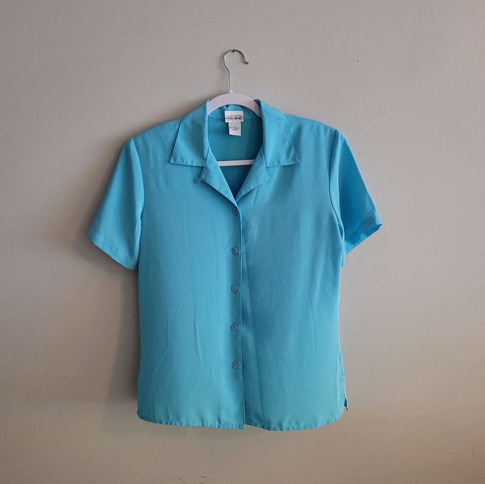 Vintage Silky Blue Short Sleeve Button Up Blouse